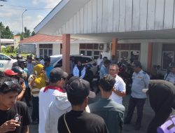 Tuntut Rute Kapal, Mahasiswa Kepung Kantor Dishub Halsel