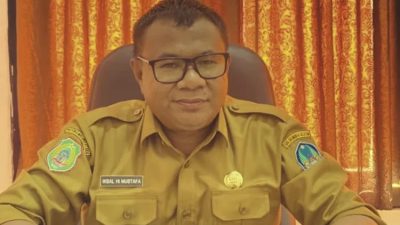Kadis Perkim Ikbal Mustafa : Proyek Pembangunan 20 Unit MCK Di Desa Loleojaya Belum Selesai Pekerjaaan
