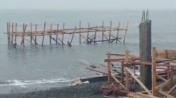 Dibangun Dishub Halsel Dengan Anggaran Rp 970 Juta, Jembatan Penghubung Mateketen-Tagono Ambruk